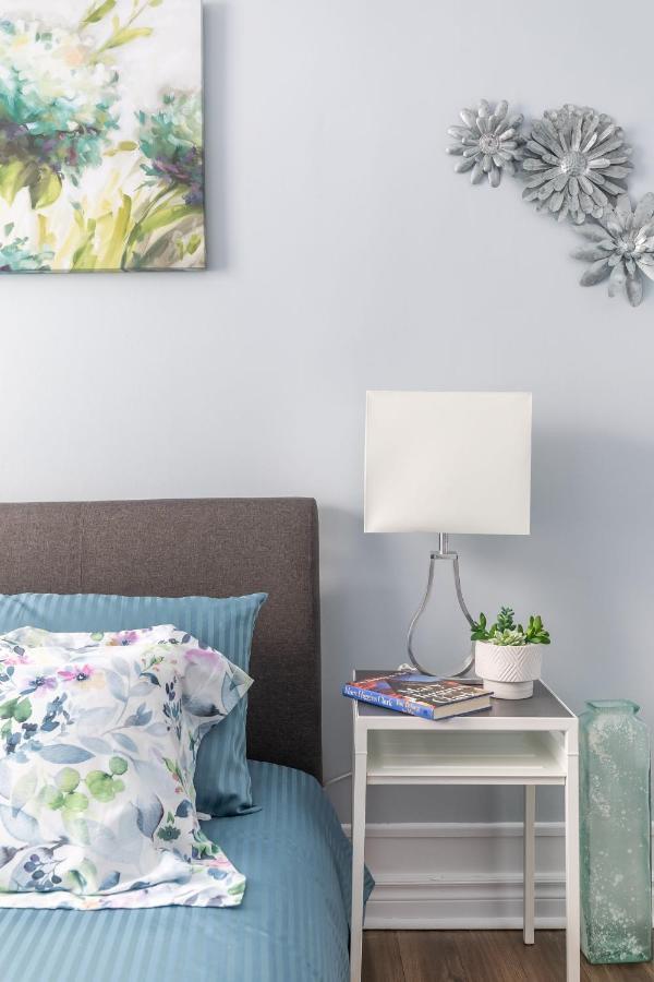 Newly Renovated 1Br Units - Near Little Italy Appartamento Ottawa Esterno foto